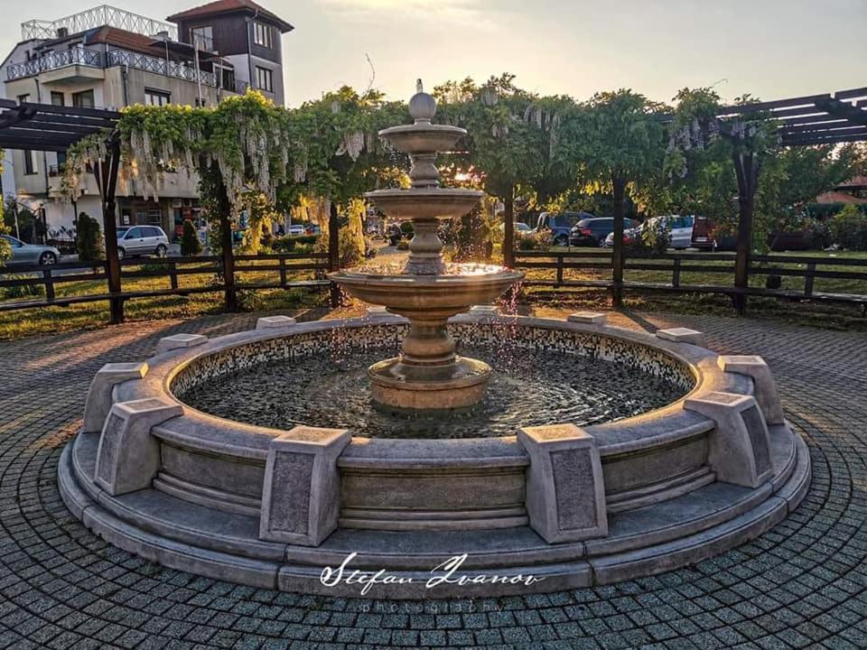 צרבו Апартаменти Кастро/Castro Apartments מראה חיצוני תמונה