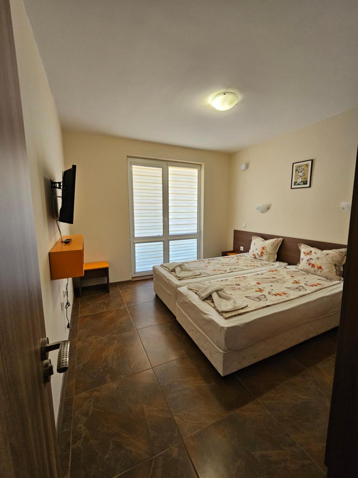 צרבו Апартаменти Кастро/Castro Apartments מראה חיצוני תמונה