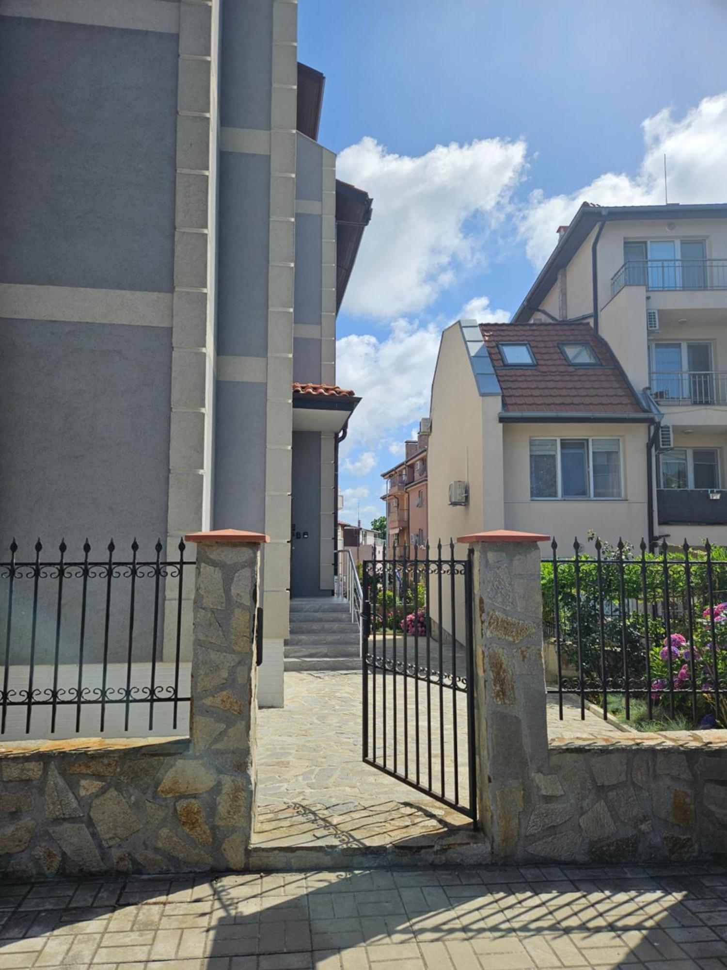 צרבו Апартаменти Кастро/Castro Apartments מראה חיצוני תמונה