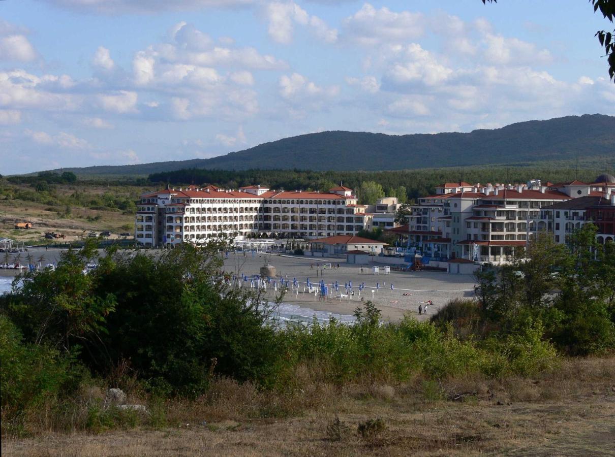 צרבו Апартаменти Кастро/Castro Apartments מראה חיצוני תמונה