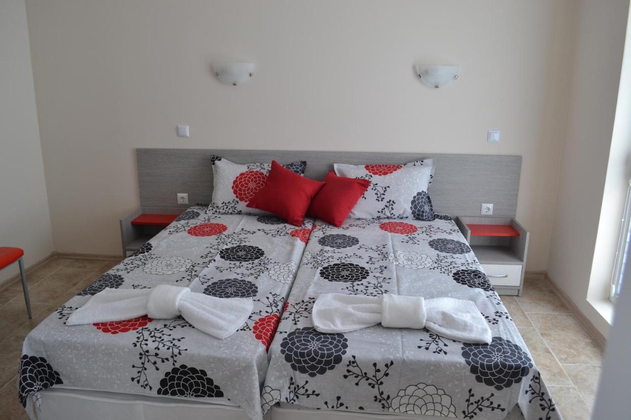 צרבו Апартаменти Кастро/Castro Apartments מראה חיצוני תמונה