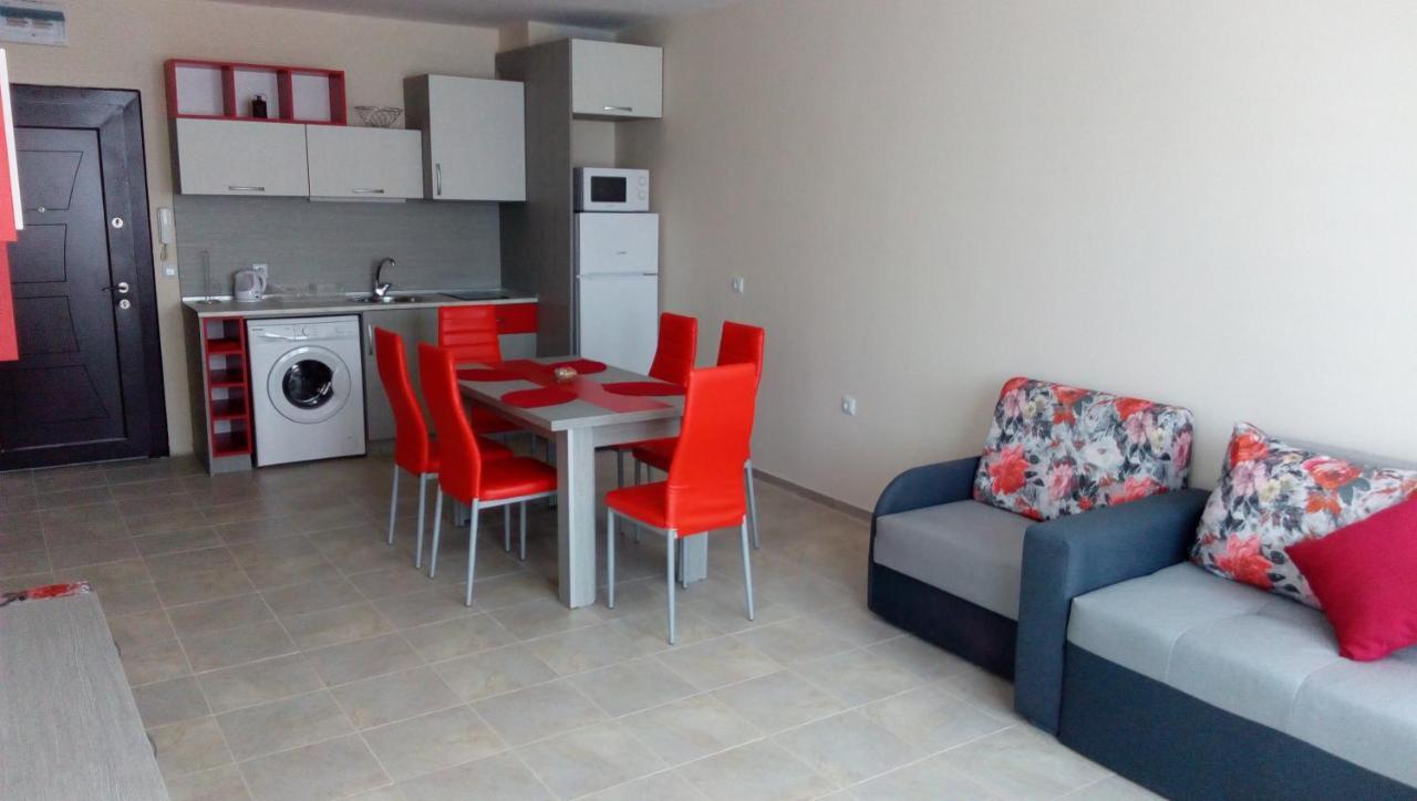 צרבו Апартаменти Кастро/Castro Apartments מראה חיצוני תמונה